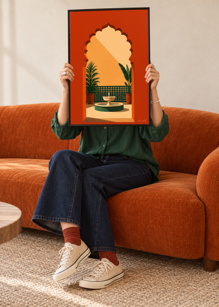 Personne tenant l'affiche Porte du Riad dans un intérieur, Morocco Walls