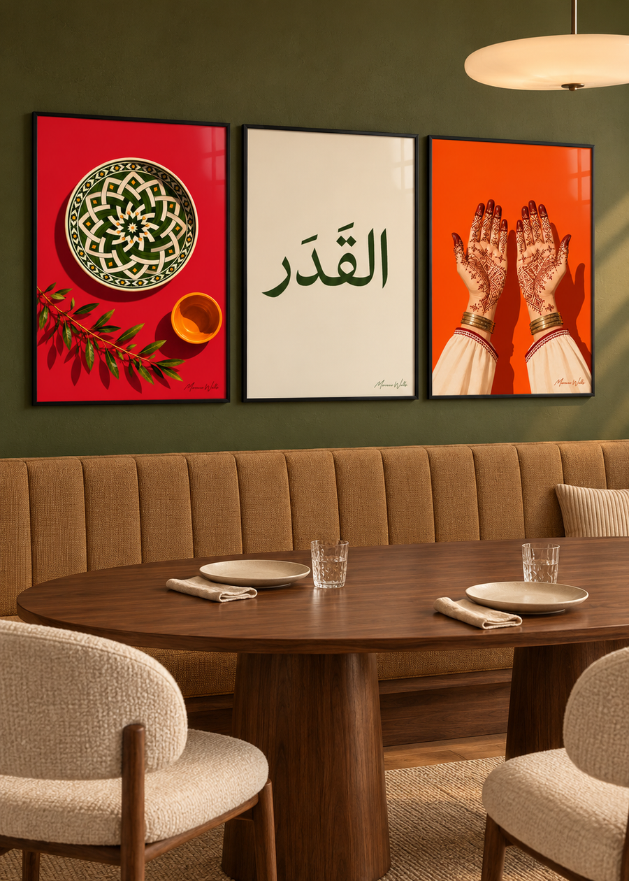 Composition murale Providence : trois affiches Morocco Walls réunies dans un intérieur